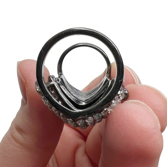 Gunmetal Gray Clear Rhinestone Articulated Hinged Knuckle Ring - Picture 7 of 11